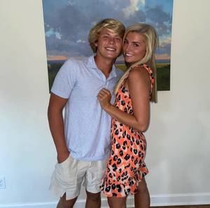 Meet your Posher, Lena